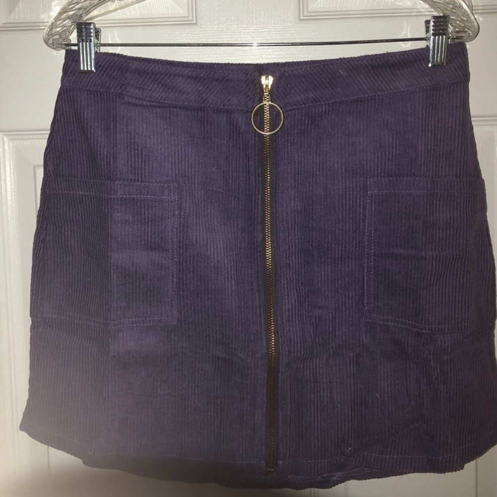 Super cute corduroy skirt